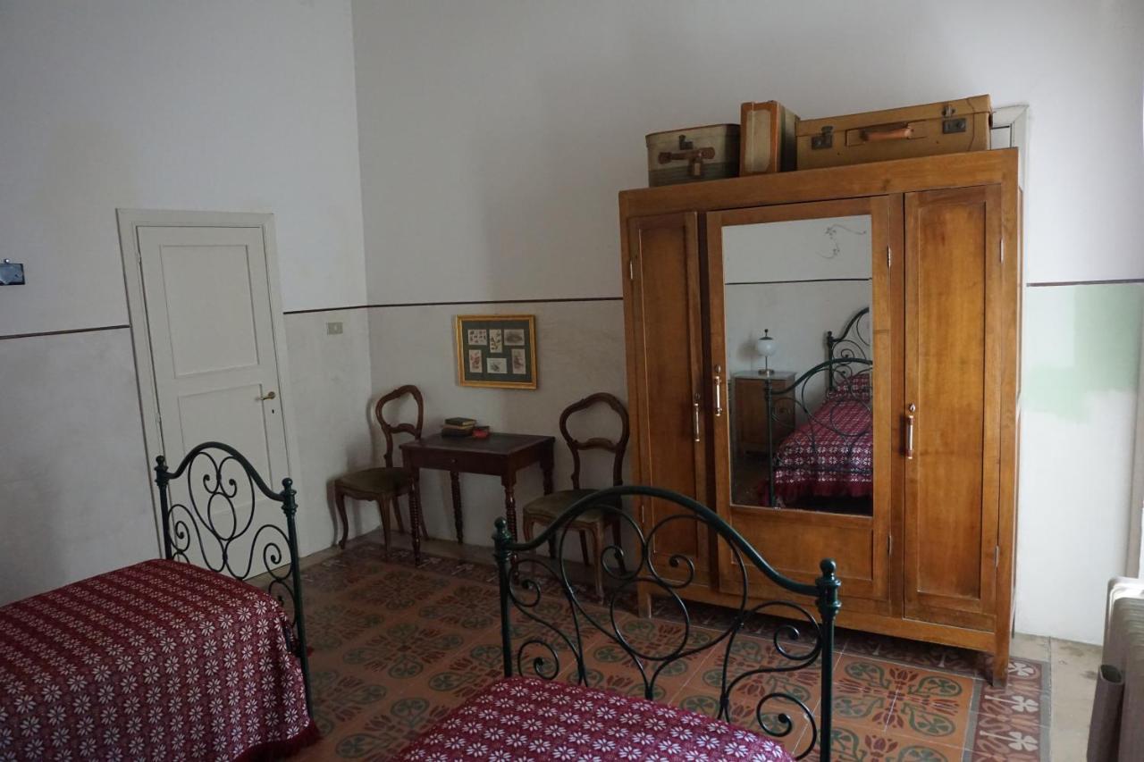 Rosciano Palazzo De Fabritiis住宿加早餐旅馆 外观 照片