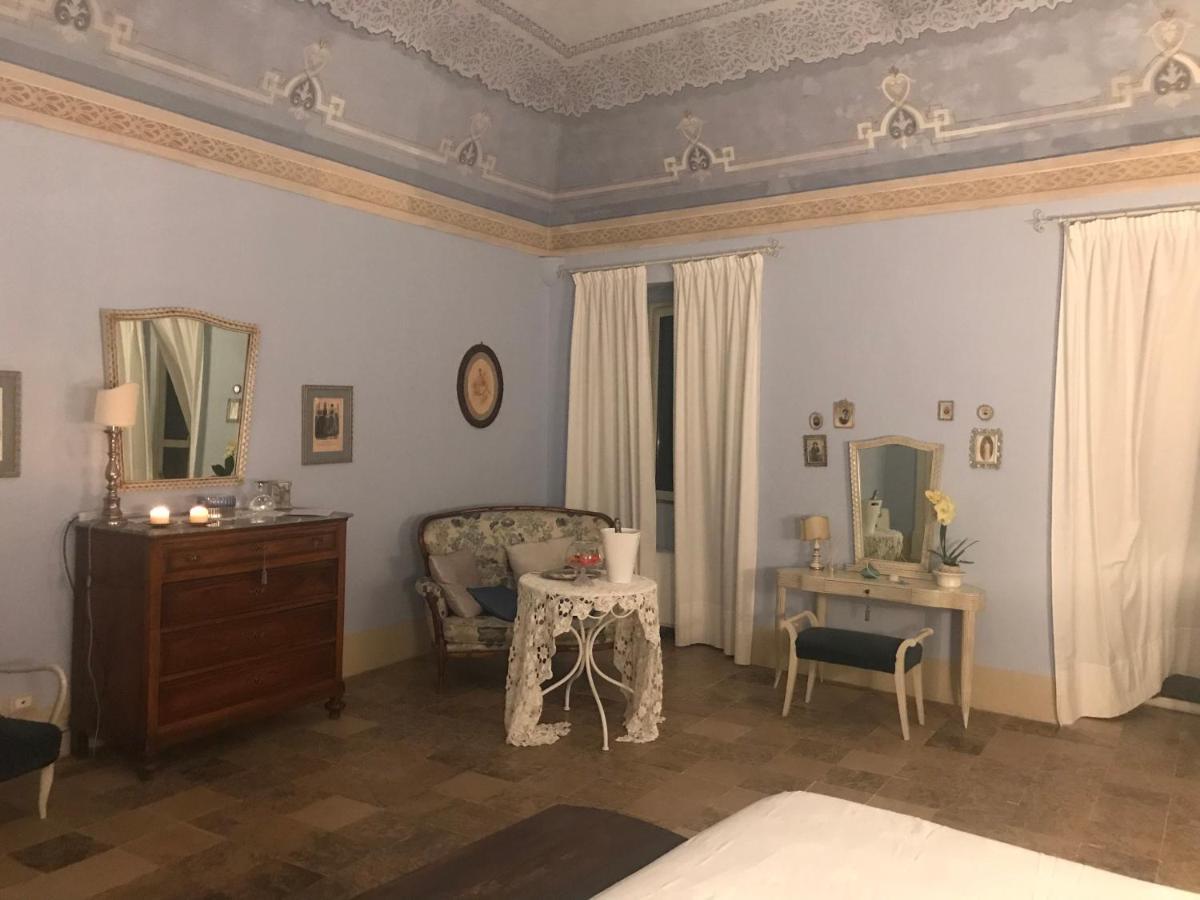 Rosciano Palazzo De Fabritiis住宿加早餐旅馆 外观 照片